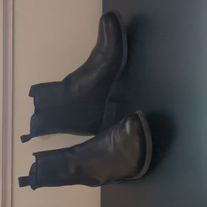 Miz mooz Lewis leather Chelsea boot